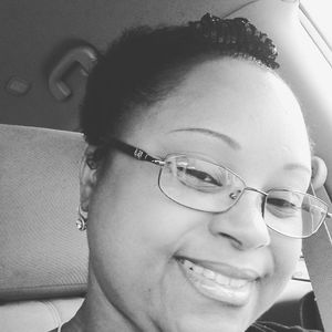 Meet your Posher, Myra